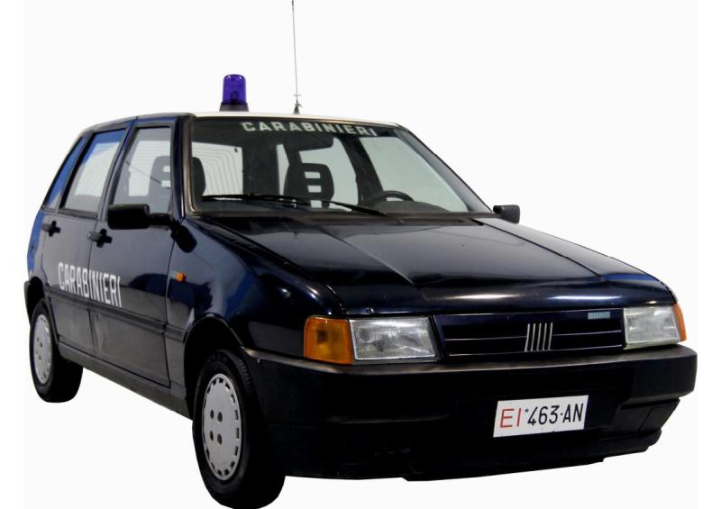 Fiat Uno 1.1 ie Carabinieri – Dalessandro Movie Solutions